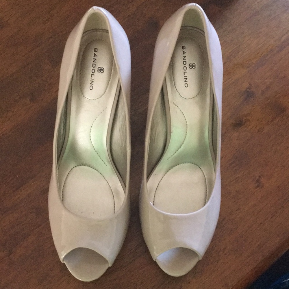Bandolino Nude Heels 👠